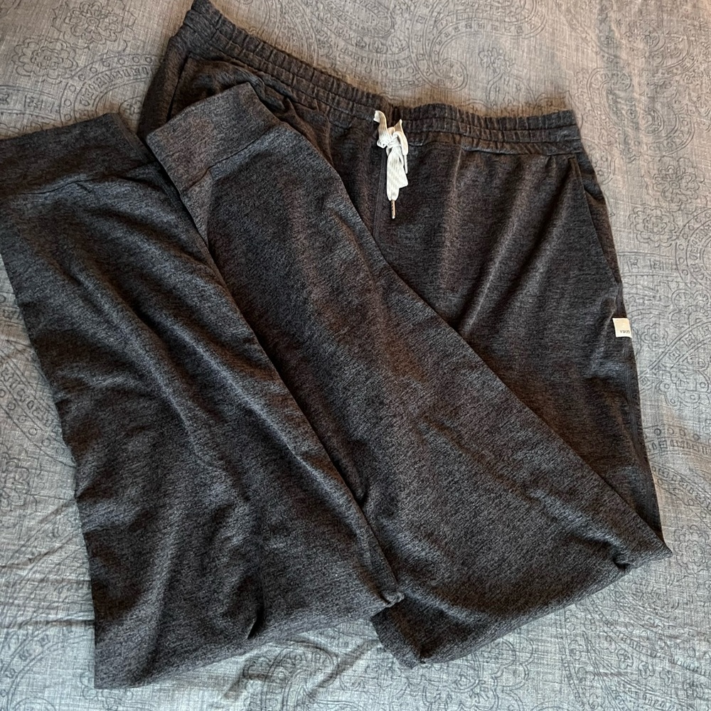 Vuori Performance Jogger